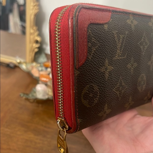 Louis Vuitton Monogram Wallet with Red Accents - Picture 9 of 14